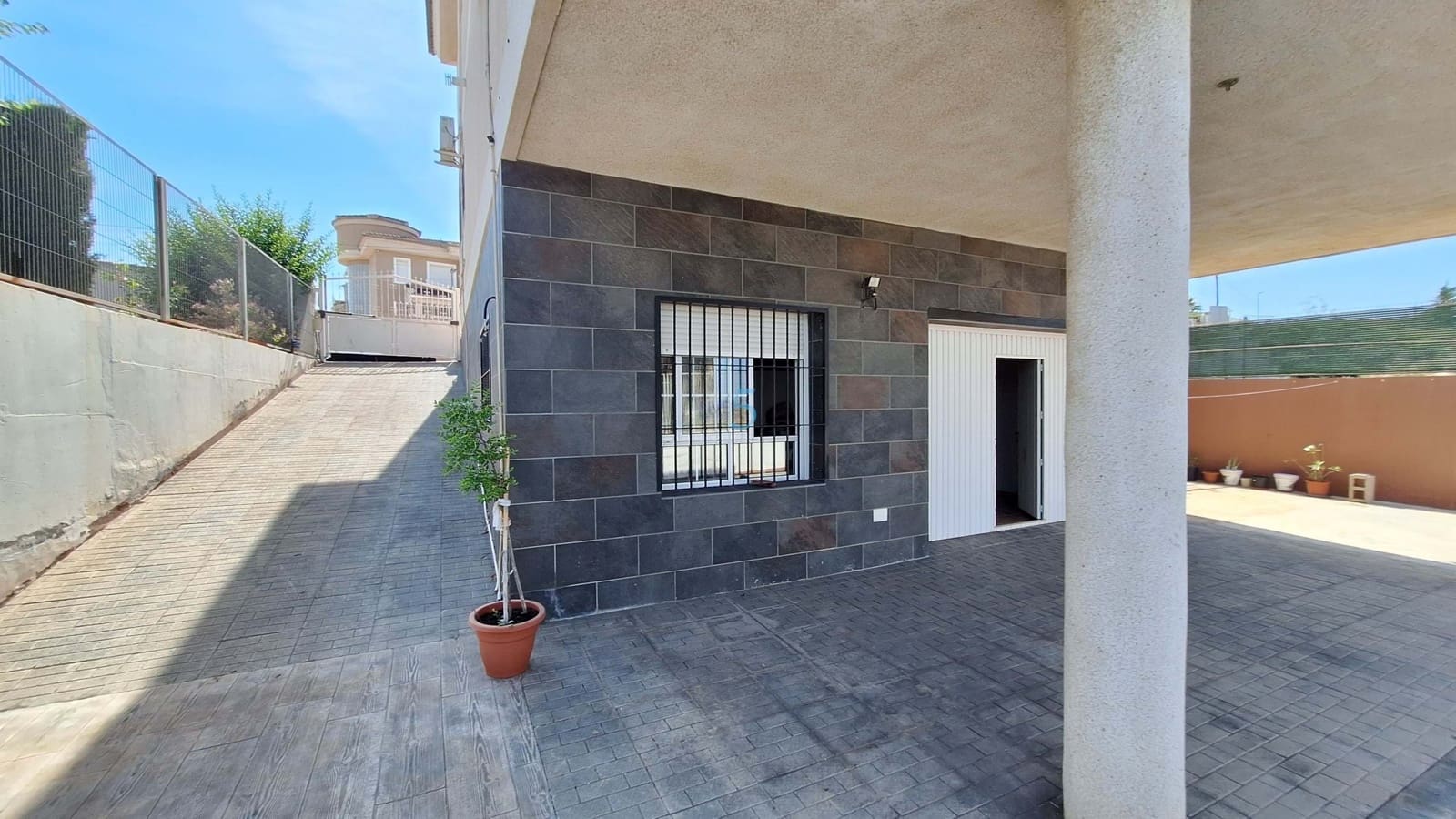4 chambre Villa/Maison à vendre à Ciudad Quesada avec garage - 410 000 € (Ref: 9921107)