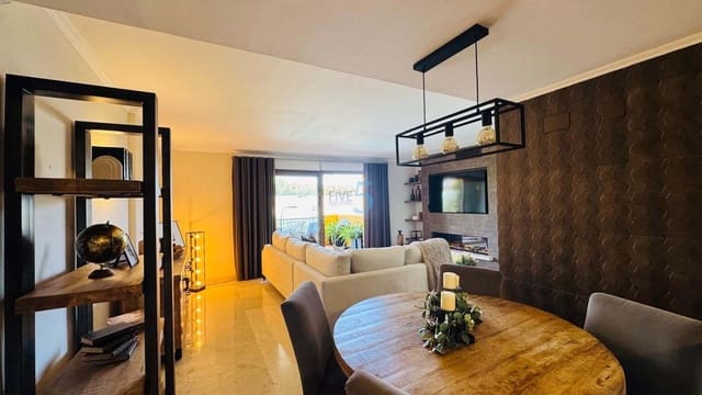 2 makuuhuone Huoneisto myytävänä paikassa Punta Prima, Orihuela mukana uima-altaan 
autotalli - 379 900 € (Ref: 9921324)