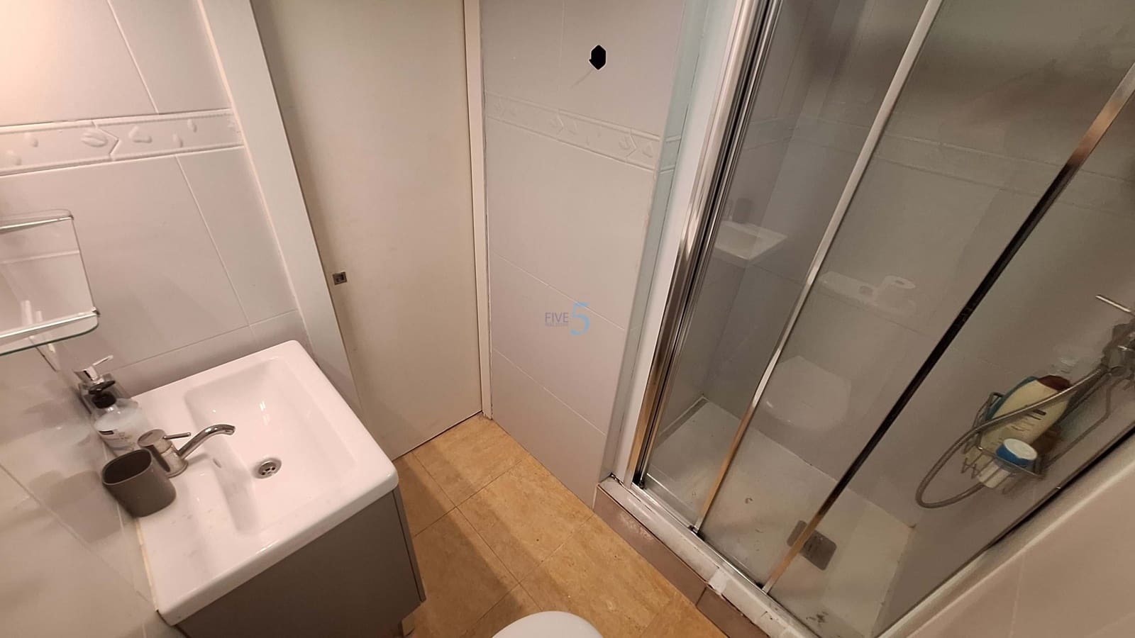 Studio à vendre à Torrevieja - 85 000 € (Ref: 9921426)