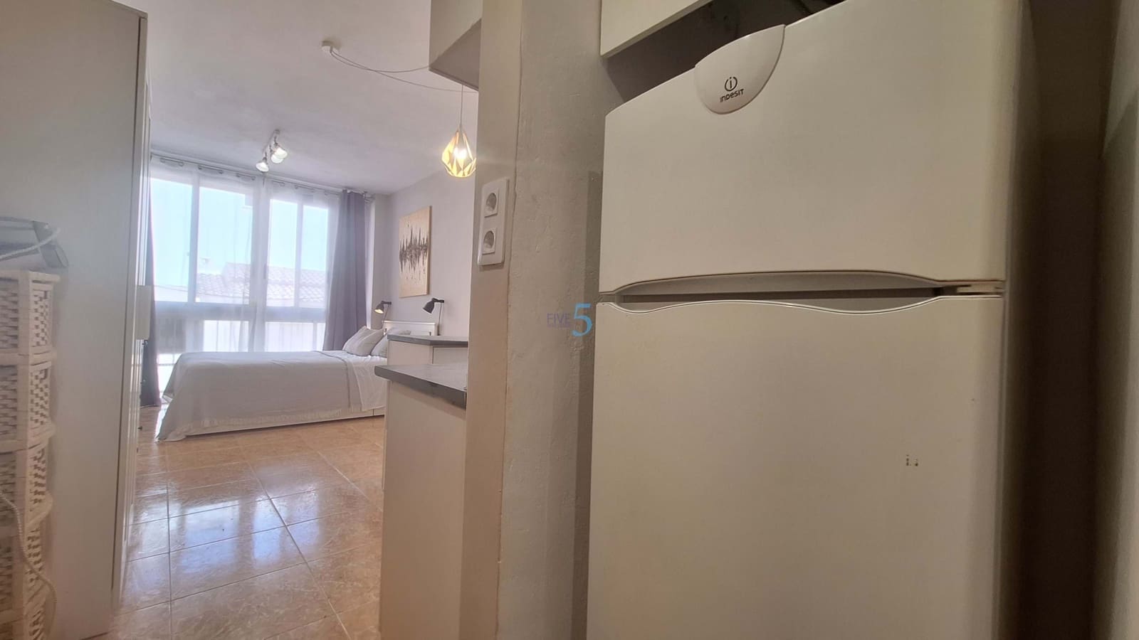 Studio à vendre à Torrevieja - 85 000 € (Ref: 9921426)
