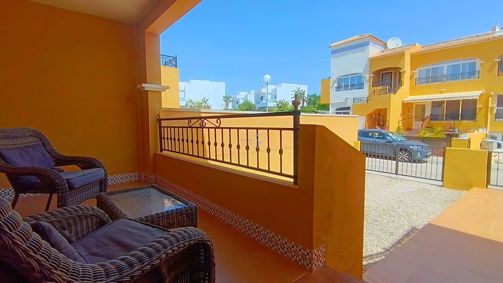 2 slaapkamer Appartement te koop in Los Montesinos met zwembad - € 125.000 (Ref: 9921427)