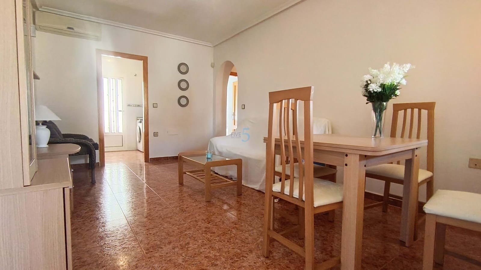 2 slaapkamer Appartement te koop in Los Montesinos met zwembad - € 125.000 (Ref: 9921427)