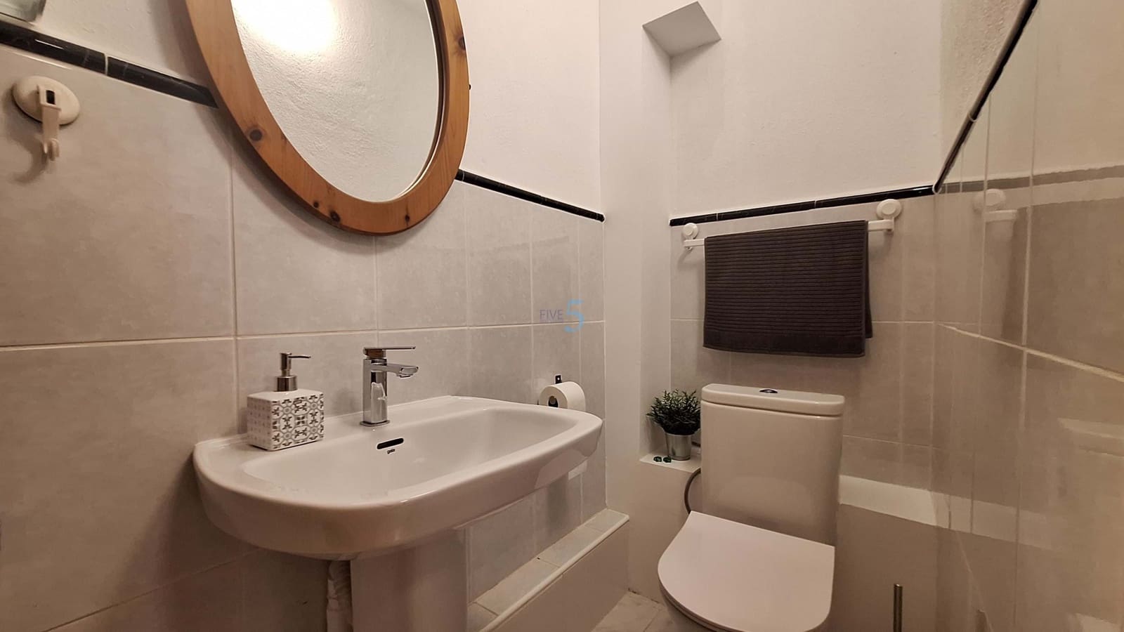 3 bedroom Townhouse for sale in La Mata with pool garage - € 219,000 (Ref: 9922735)