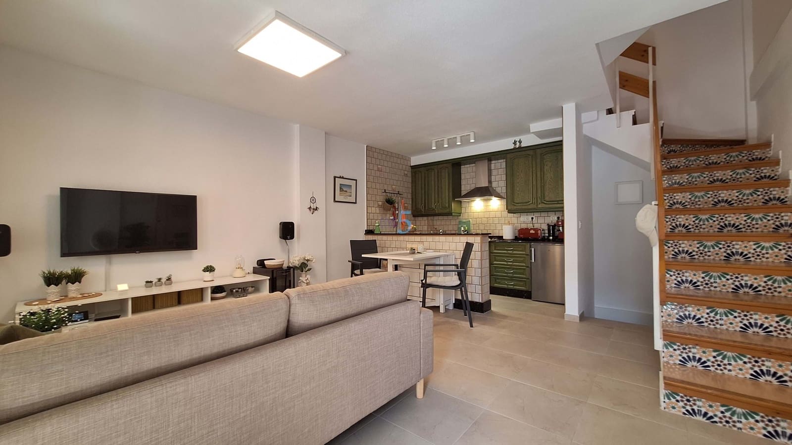 3 bedroom Townhouse for sale in La Mata with pool garage - € 219,000 (Ref: 9922735)