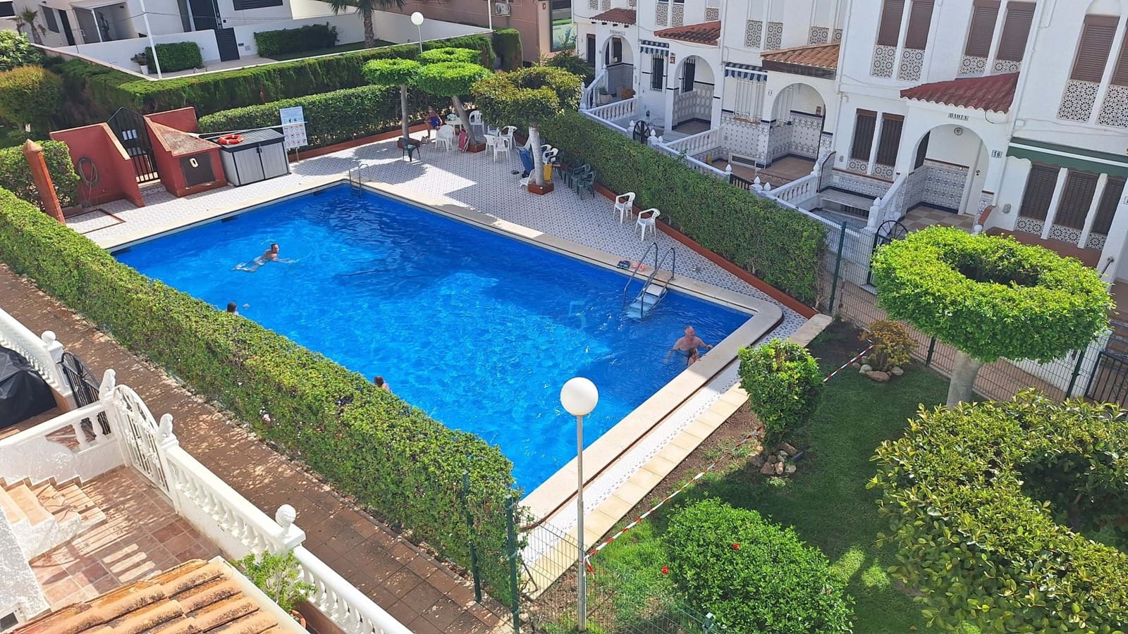 3 bedroom Townhouse for sale in La Mata with pool garage - € 219,000 (Ref: 9922735)
