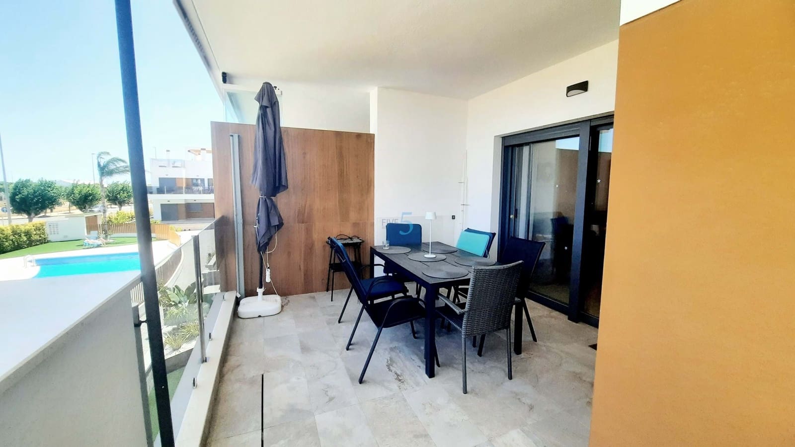 2 soverom Leilighet til salgs i Pilar de la Horadada med svømmebasseng garasje - € 330 000 (Ref: 9922736)