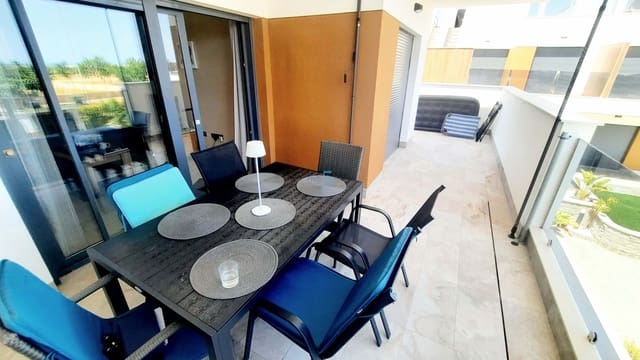 2 soverom Leilighet til salgs i Pilar de la Horadada med svømmebasseng garasje - € 330 000 (Ref: 9922736)