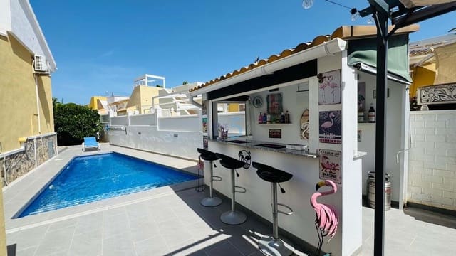 3 soveværelse Villa til salg i Ciudad Quesada, Rojales med swimmingpool - € 284.000 (Ref: 9922737)