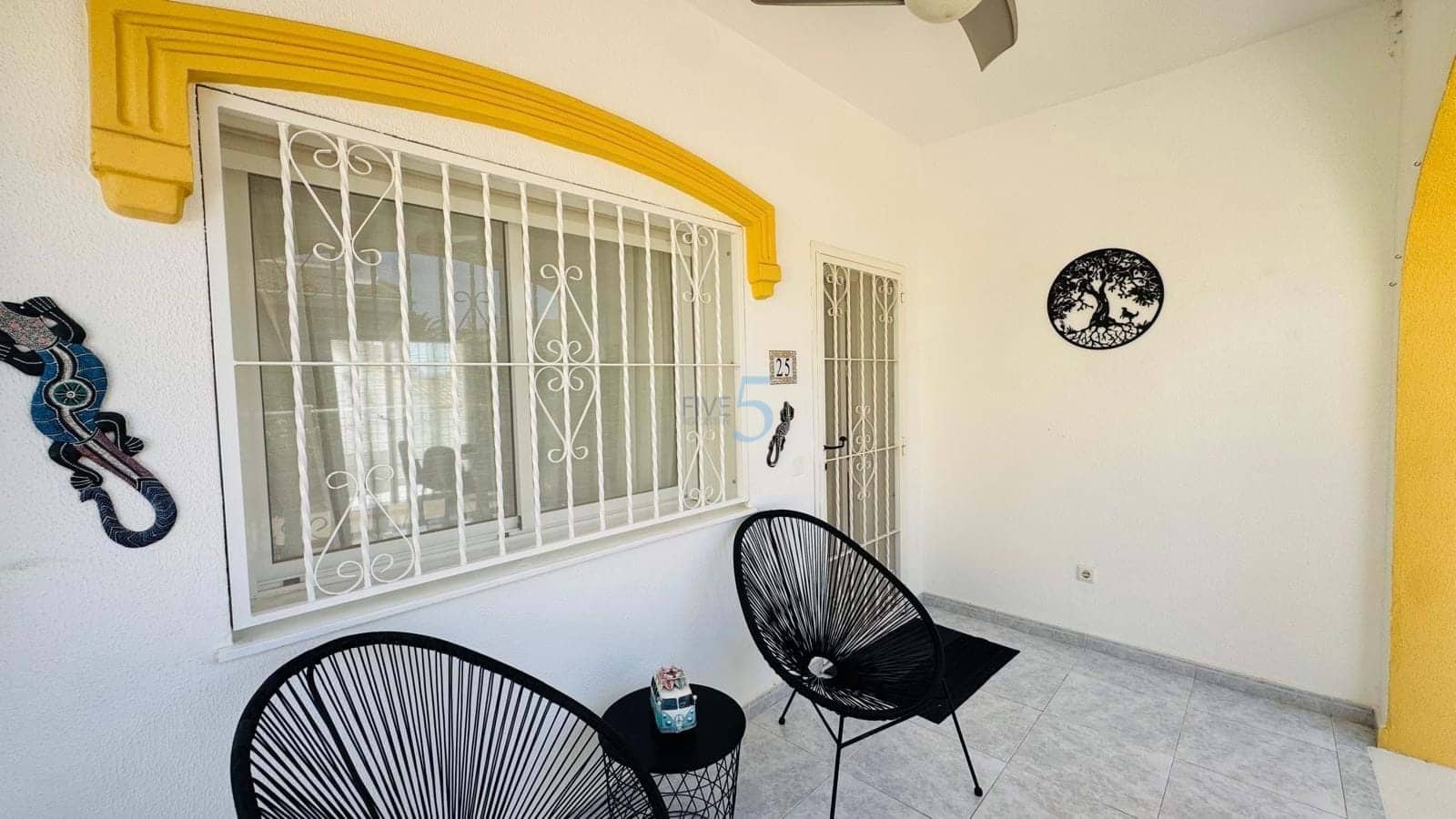 3 soveværelse Villa til salg i Ciudad Quesada med swimmingpool - € 284.000 (Ref: 9922737)