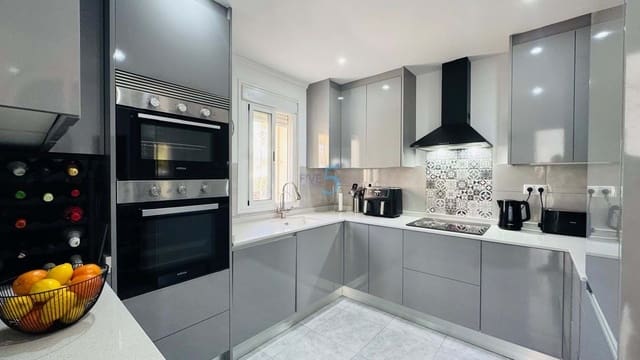 3 soveværelse Villa til salg i Ciudad Quesada, Rojales med swimmingpool - € 284.000 (Ref: 9922737)