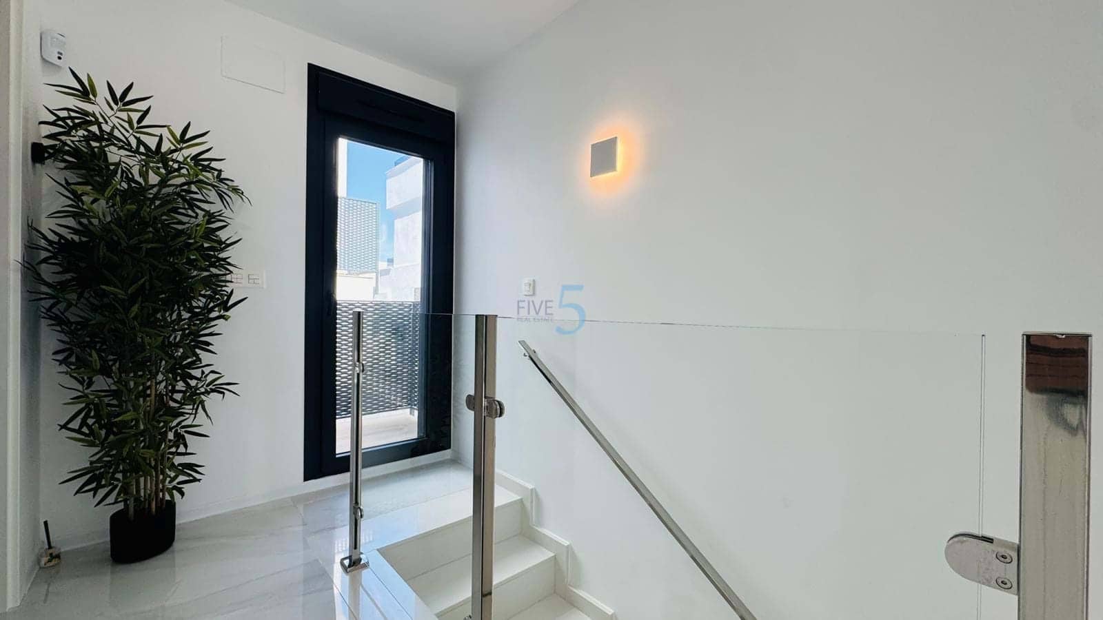 3 Zimmer Villa zu verkaufen in Vistabella mit Pool Garage - 429.900 € (Ref: 9923020)
