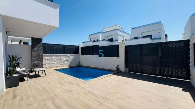 3 Zimmer Villa zu verkaufen in Vistabella, Orihuela mit Pool Garage - 429.900 € (Ref: 9923020)