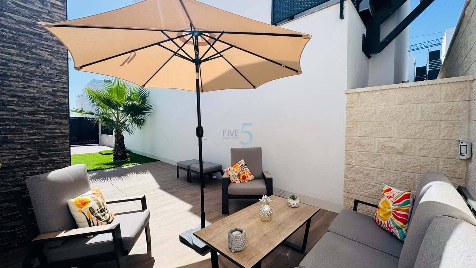 3 Zimmer Villa zu verkaufen in Vistabella mit Pool Garage - 429.900 € (Ref: 9923020)