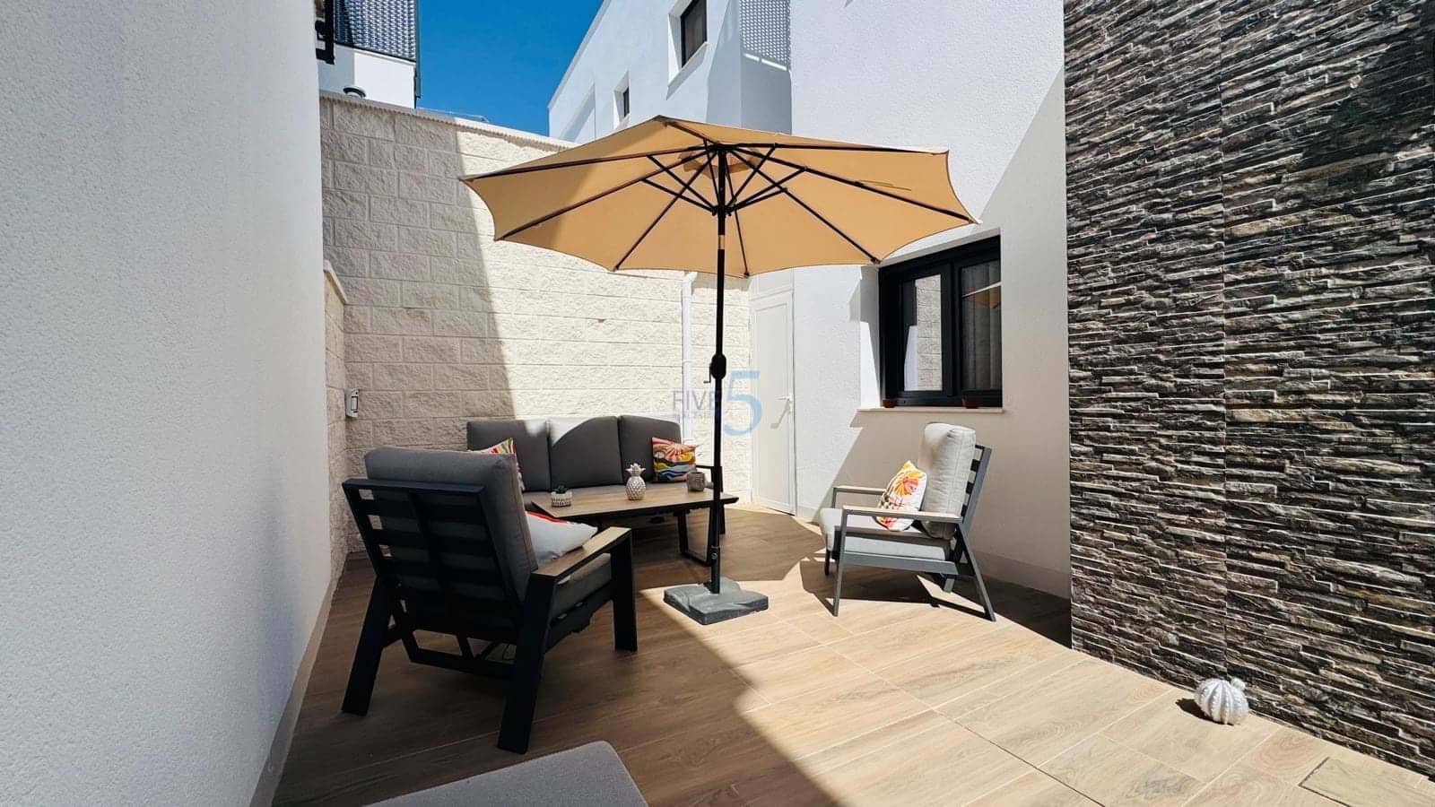 3 Zimmer Villa zu verkaufen in Vistabella mit Pool Garage - 429.900 € (Ref: 9923020)