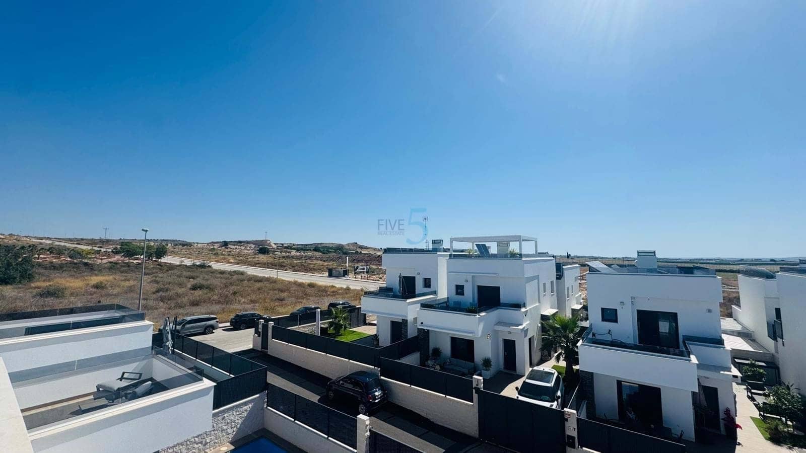 3 Zimmer Villa zu verkaufen in Vistabella mit Pool Garage - 429.900 € (Ref: 9923020)