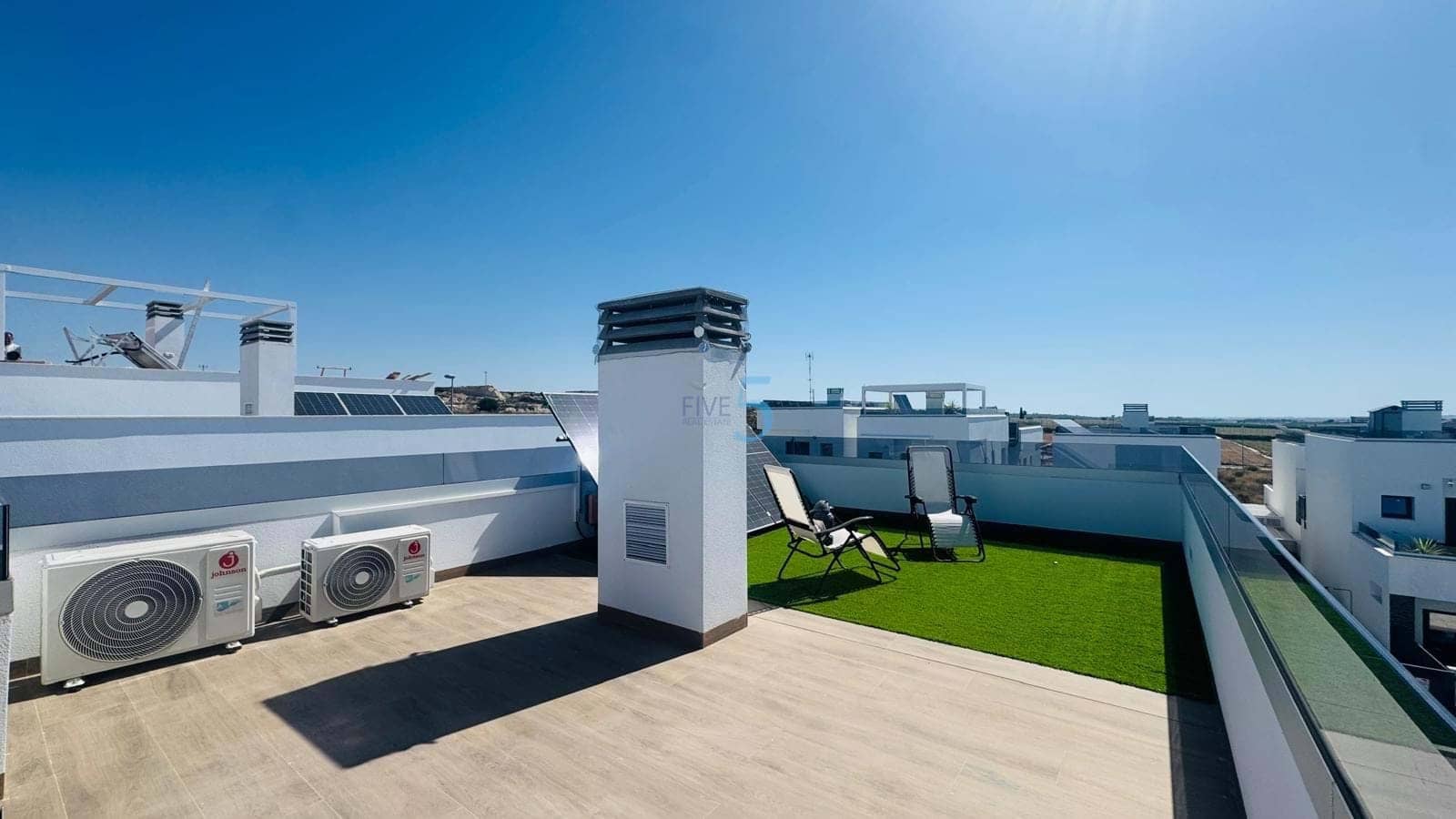3 Zimmer Villa zu verkaufen in Vistabella mit Pool Garage - 429.900 € (Ref: 9923020)