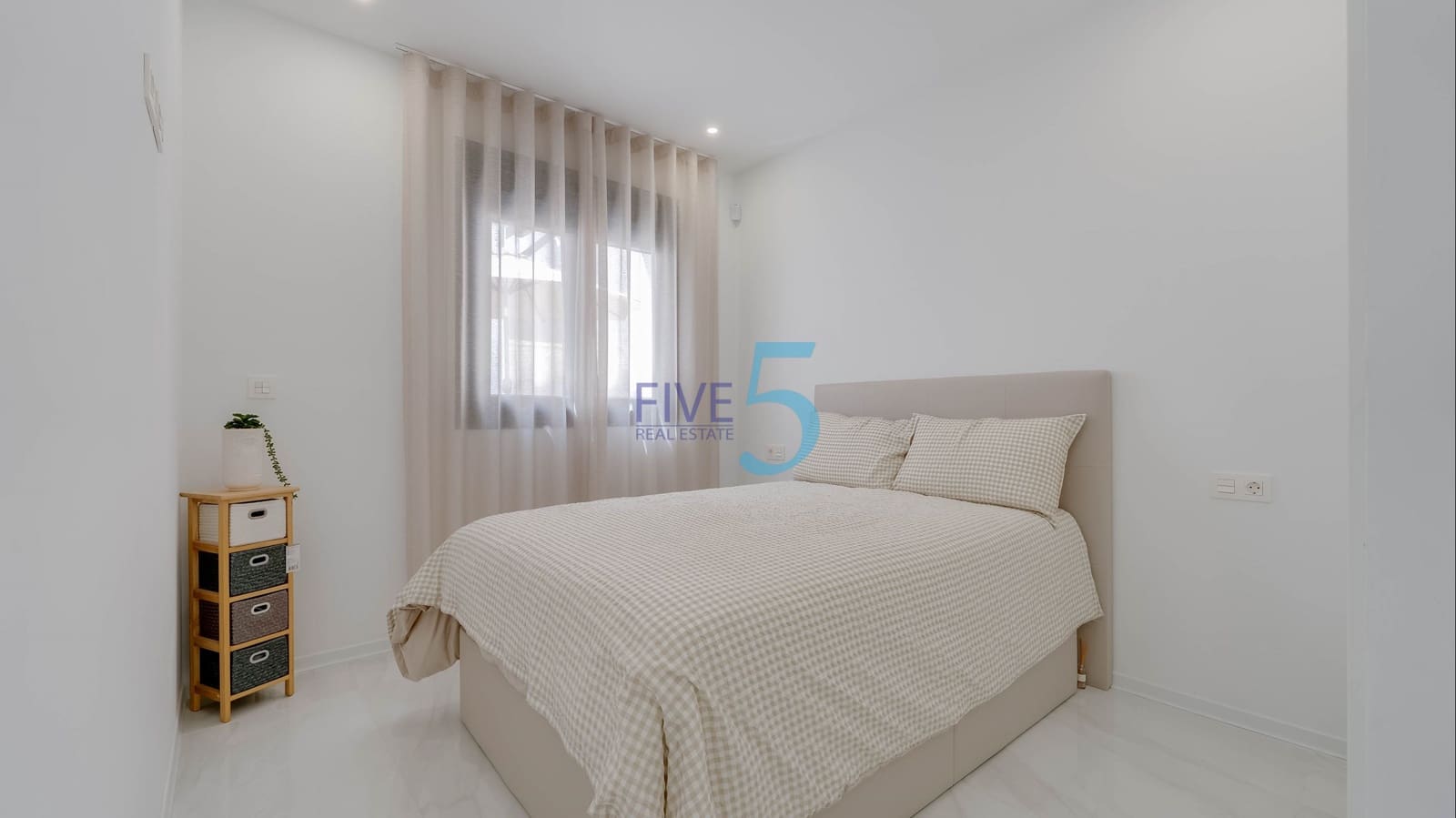 3 bedroom Villa for sale in Vistabella with pool garage - € 429,900 (Ref: 9923020)