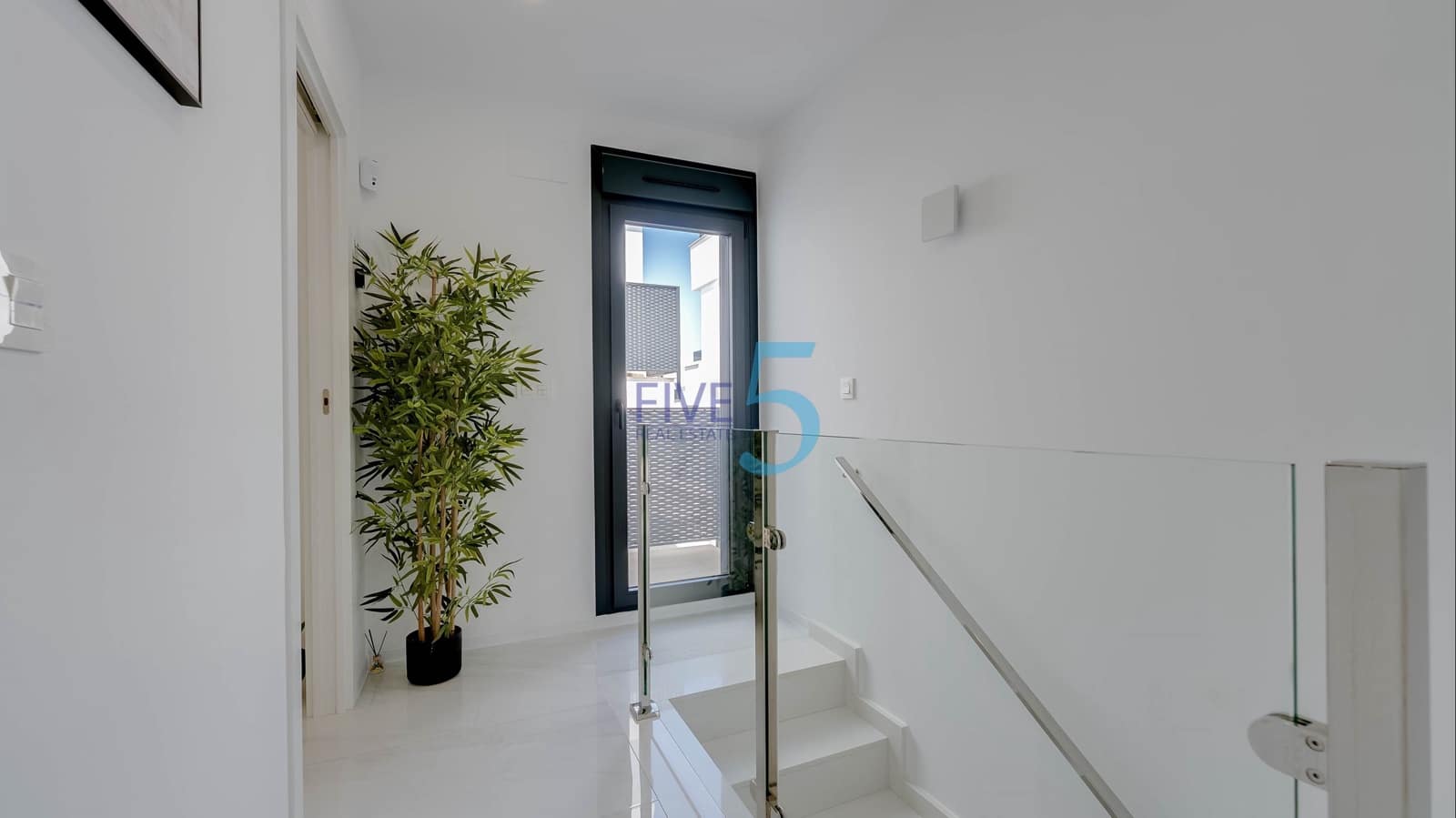 3 bedroom Villa for sale in Vistabella with pool garage - € 429,900 (Ref: 9923020)