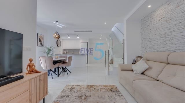 3 soveværelse Villa til salg i Vistabella, Orihuela med swimmingpool garage - € 429.900 (Ref: 9923020)