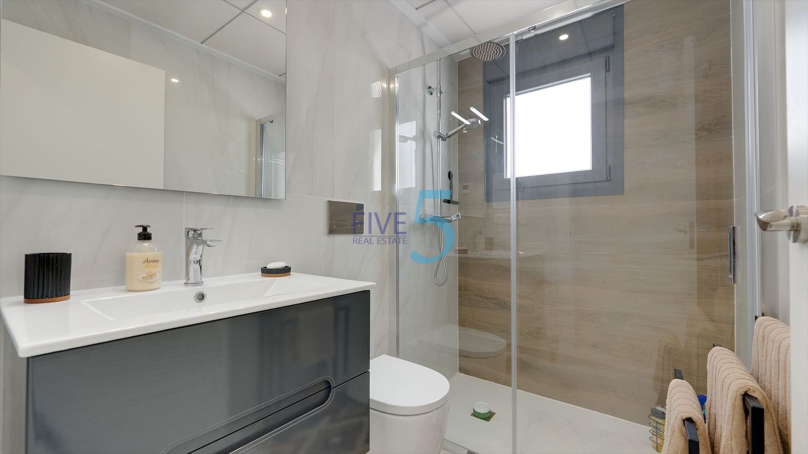 3 bedroom Villa for sale in Vistabella with pool garage - € 429,900 (Ref: 9923020)