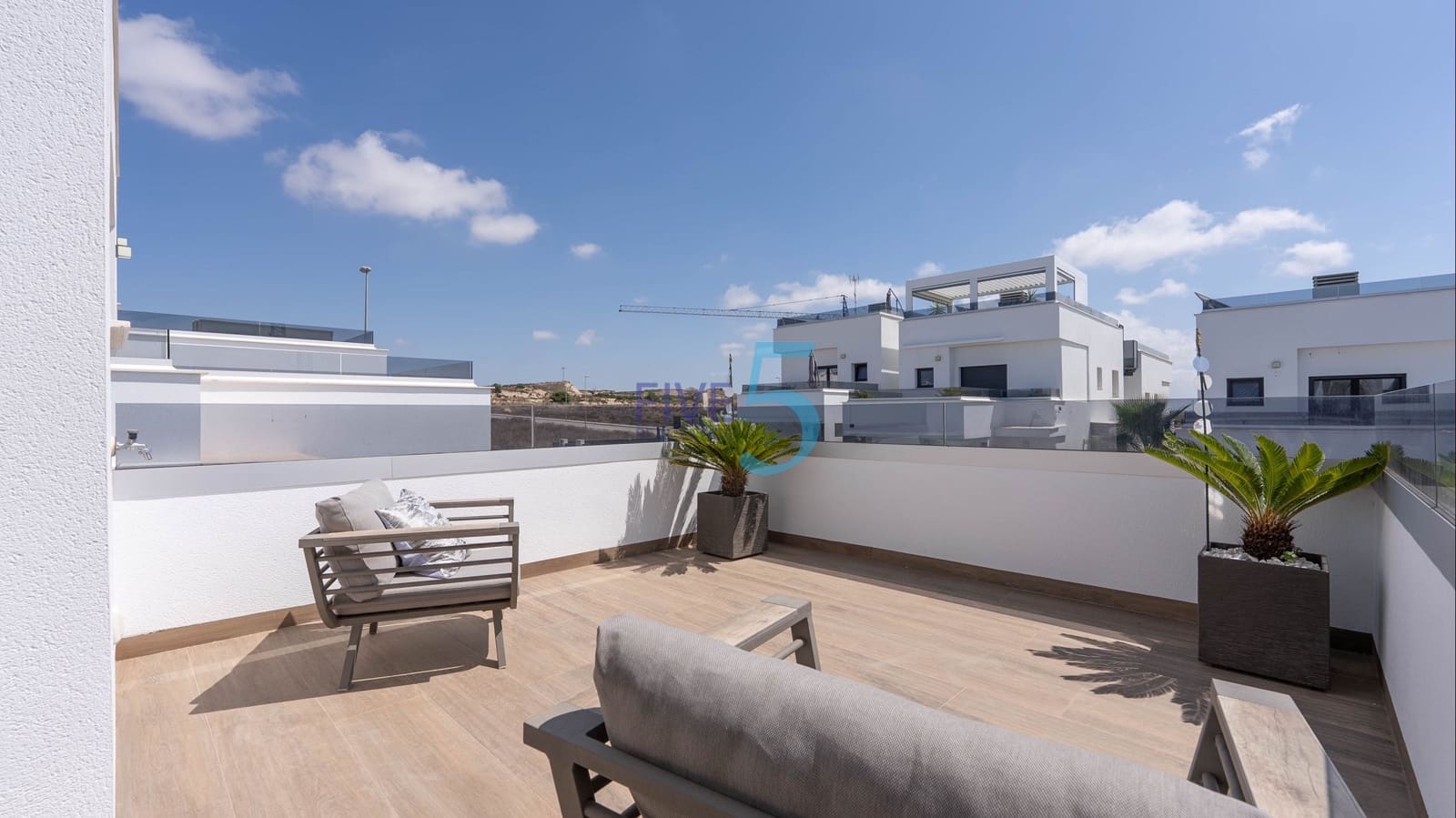 3 bedroom Villa for sale in Vistabella with pool garage - € 429,900 (Ref: 9923020)
