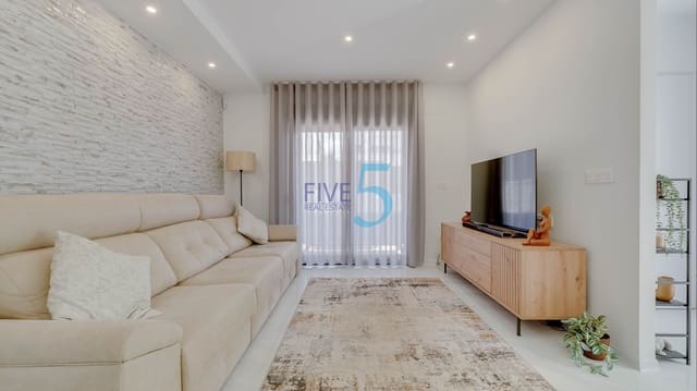3 soveværelse Villa til salg i Vistabella, Orihuela med swimmingpool garage - € 429.900 (Ref: 9923020)