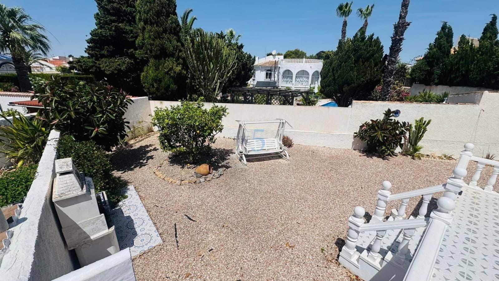 Chalet de 2 habitaciones en San Luis en venta con piscina - 269.000 € (Ref: 9923021)