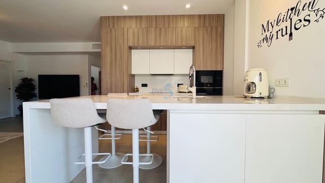 2 soverom Leilighet til salgs i San Miguel de Salinas med svømmebasseng - € 299 000 (Ref: 9924880)