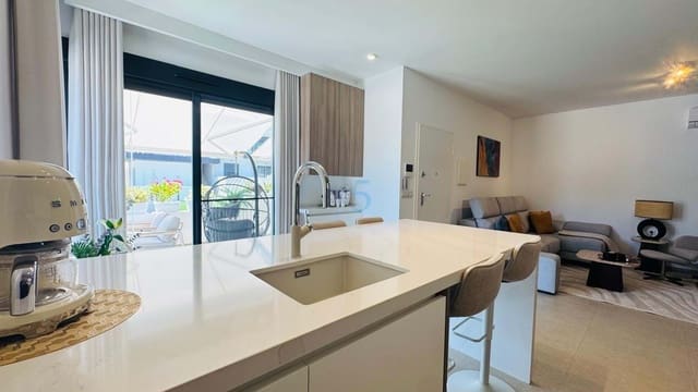 2 soverom Leilighet til salgs i San Miguel de Salinas med svømmebasseng - € 299 000 (Ref: 9924880)