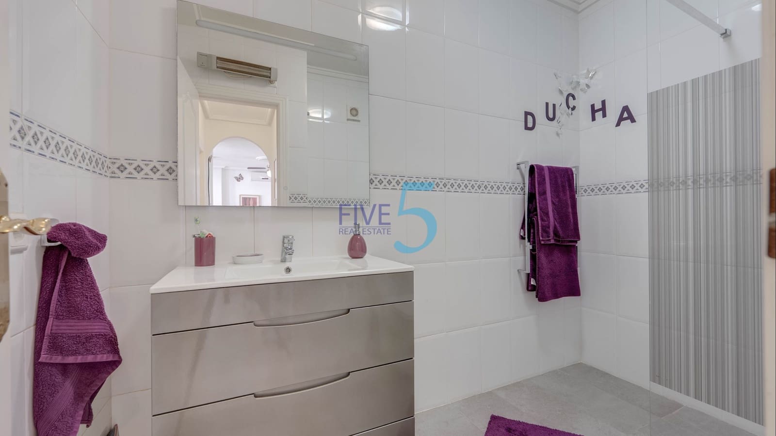 2 soveværelse Lejlighed til salg i Ciudad Quesada med swimmingpool - € 139.999 (Ref: 9926320)