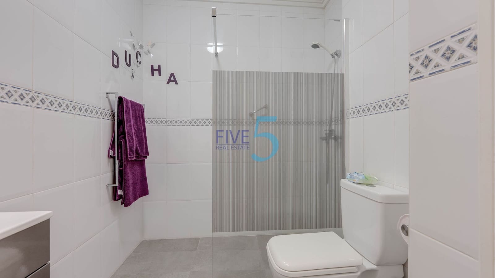 2 soveværelse Lejlighed til salg i Ciudad Quesada med swimmingpool - € 139.999 (Ref: 9926320)