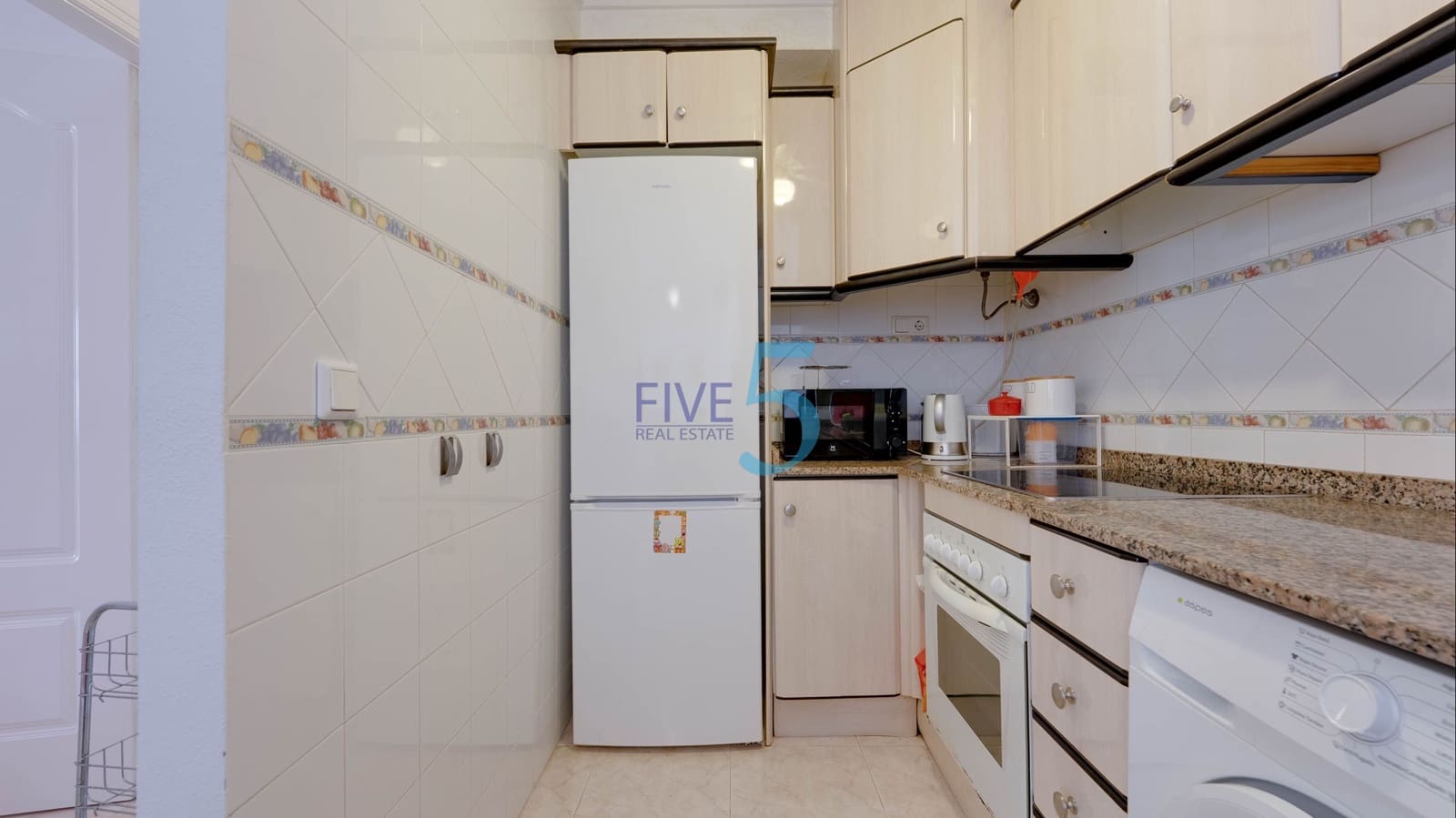 2 soveværelse Lejlighed til salg i Ciudad Quesada med swimmingpool - € 139.999 (Ref: 9926320)