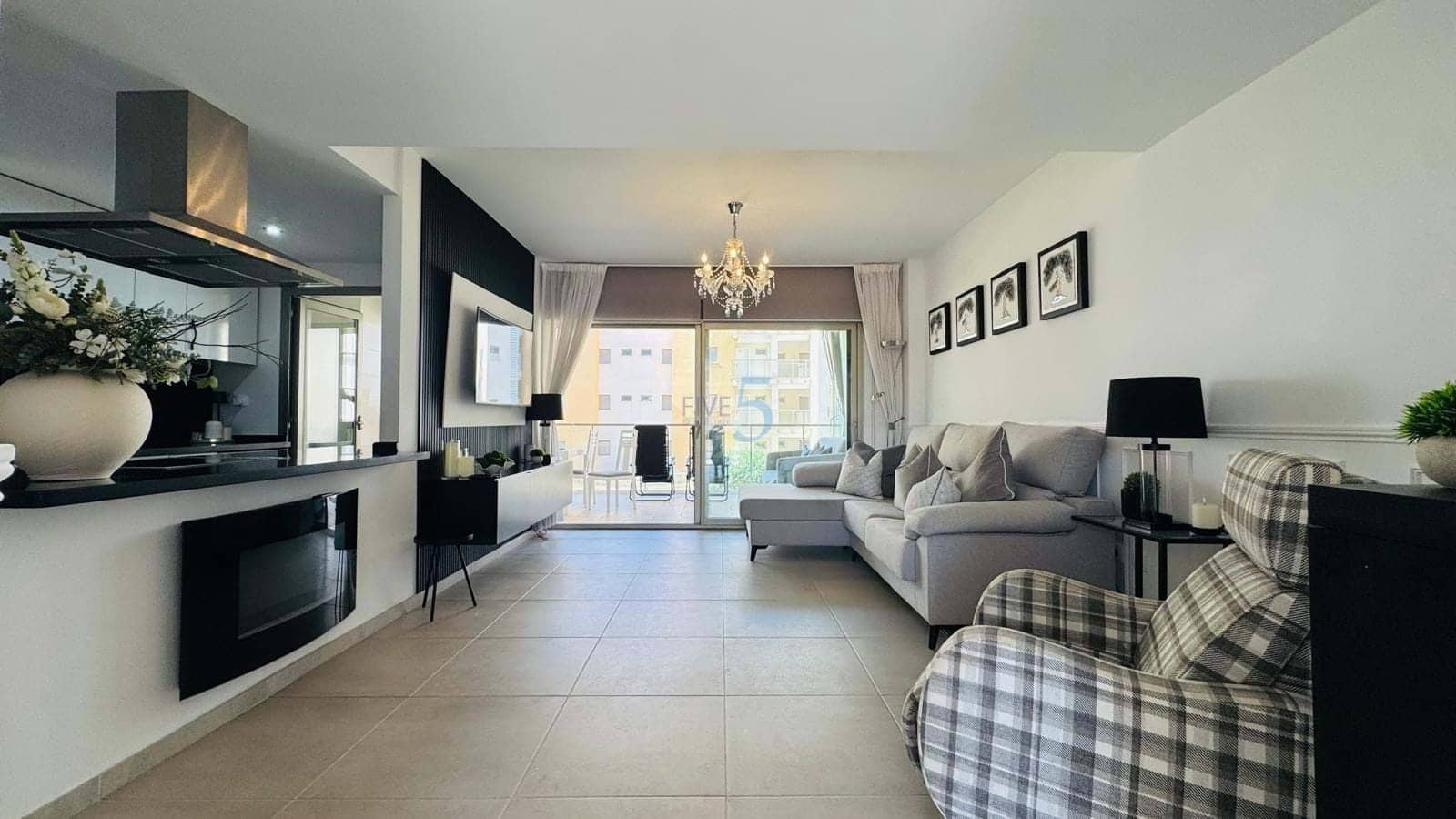 2 soveværelse Lejlighed til salg i Villamartin med swimmingpool garage - € 265.000 (Ref: 9926321)