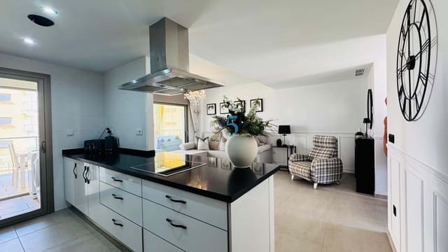 2 soveværelse Lejlighed til salg i Villamartin, Orihuela med swimmingpool garage - € 265.000 (Ref: 9926321)