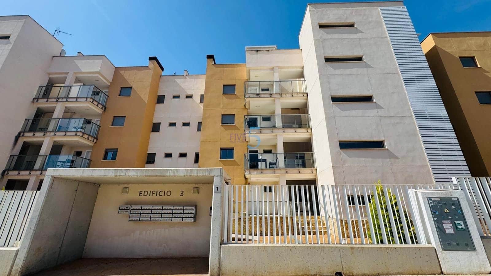 2 soveværelse Lejlighed til salg i Villamartin med swimmingpool garage - € 265.000 (Ref: 9926321)