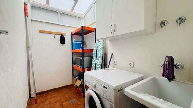 2 soverom Leilighet til salgs i Playa Flamenca, Orihuela med svømmebasseng - € 235 000 (Ref: 9928375)