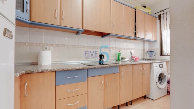 2 soverom Leilighet til salgs i Daya Nueva med svømmebasseng garasje - € 112 000 (Ref: 9928376)