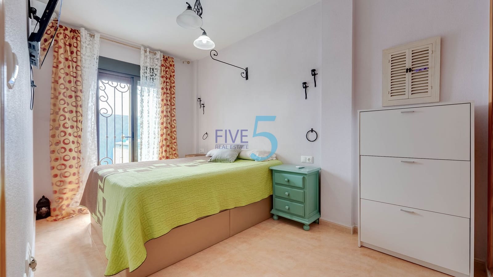 2 Zimmer Apartment zu verkaufen in Daya Nueva mit Pool Garage - 112.000 € (Ref: 9928376)