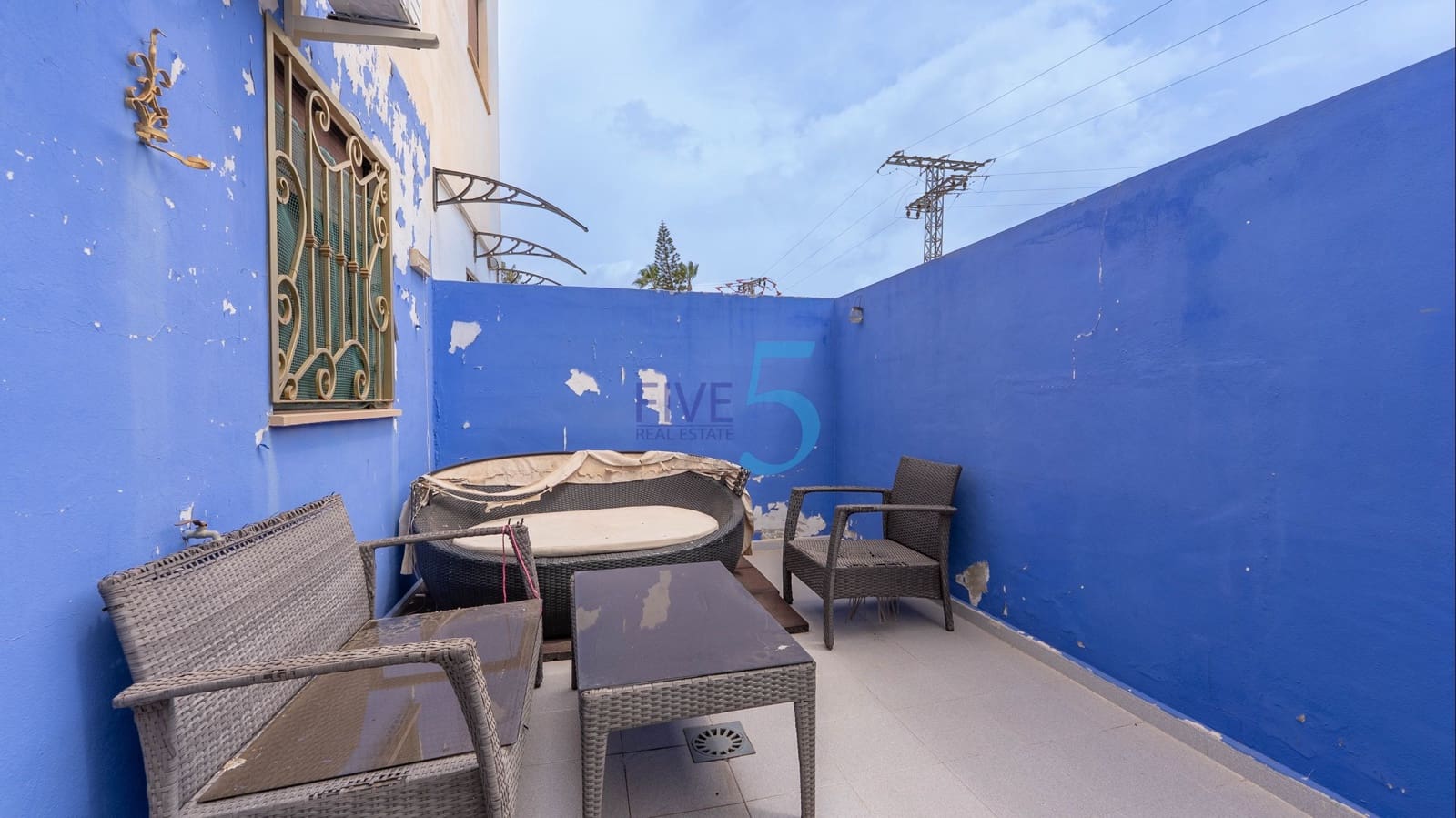 2 Zimmer Apartment zu verkaufen in Daya Nueva mit Pool Garage - 112.000 € (Ref: 9928376)