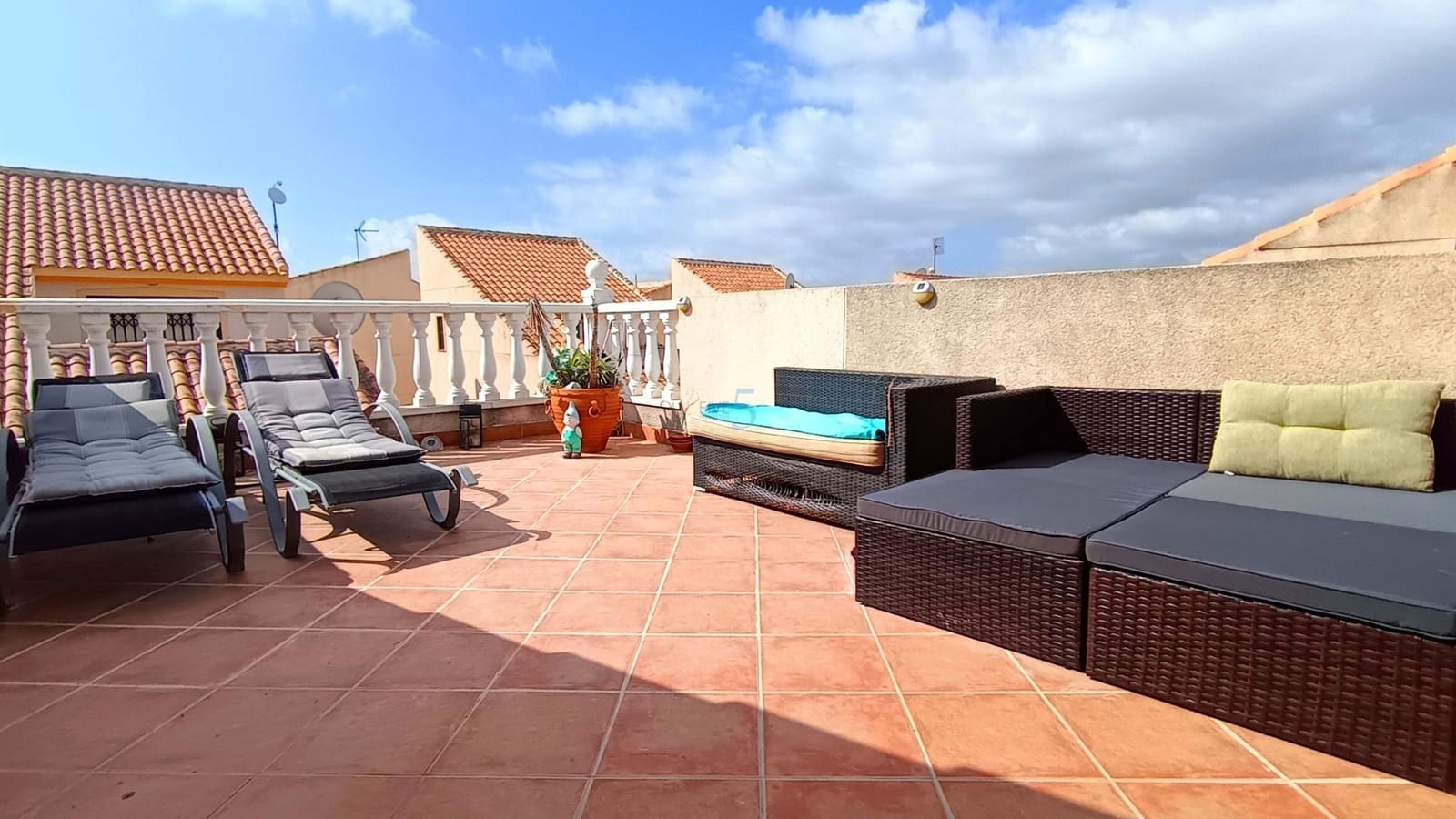 3 soveværelse Villa til salg i Ciudad Quesada med swimmingpool - € 175.000 (Ref: 9928504)
