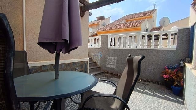 3 soveværelse Villa til salg i Ciudad Quesada, Rojales med swimmingpool - € 175.000 (Ref: 9928504)