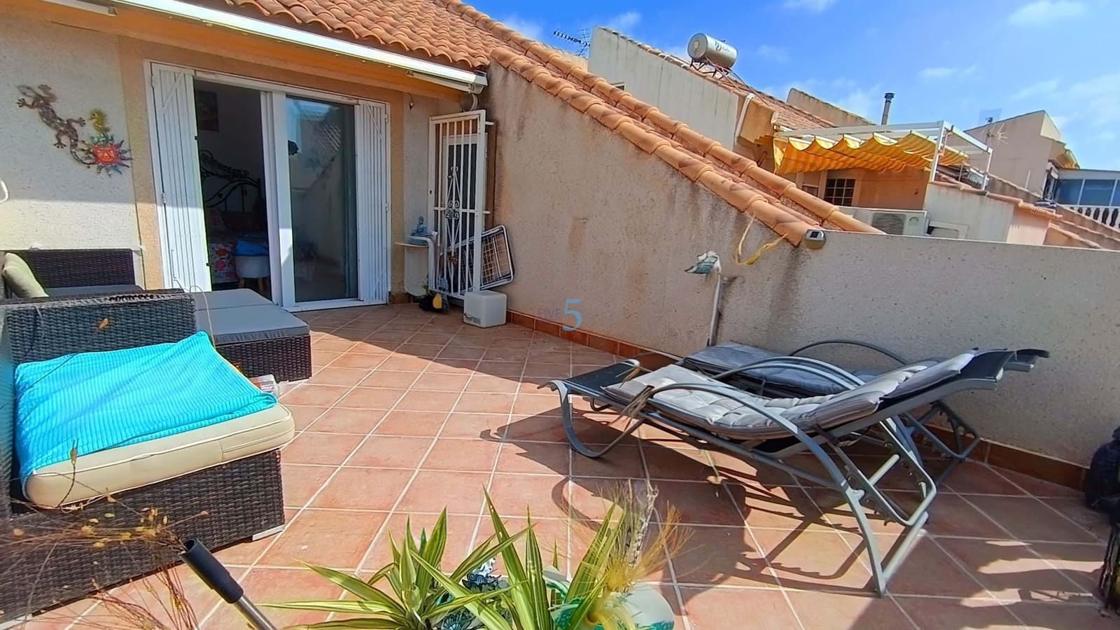 3 soveværelse Villa til salg i Ciudad Quesada med swimmingpool - € 175.000 (Ref: 9928504)