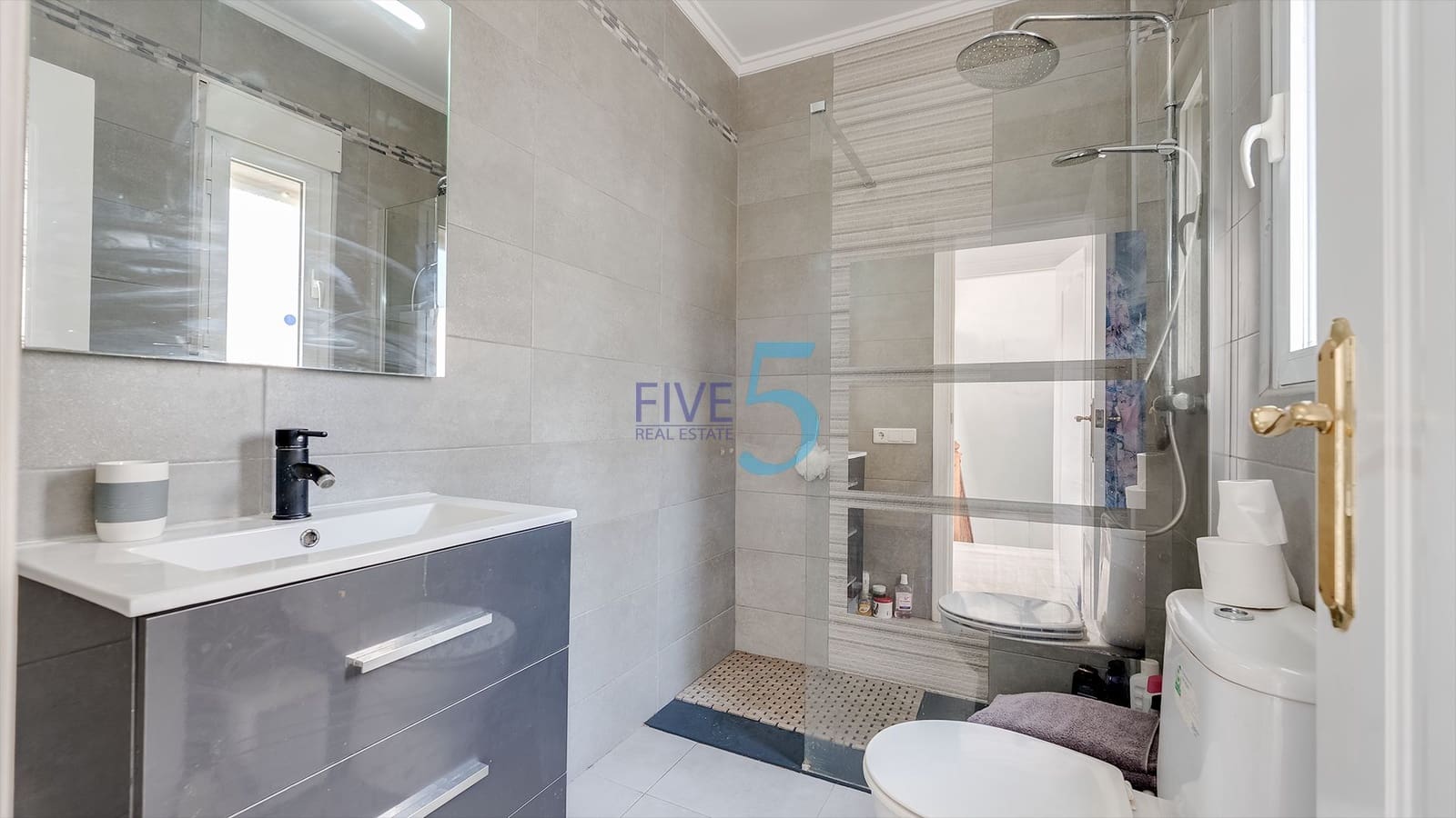 3 Zimmer Villa zu verkaufen in Ciudad Quesada mit Pool - 169.000 € (Ref: 9928504)