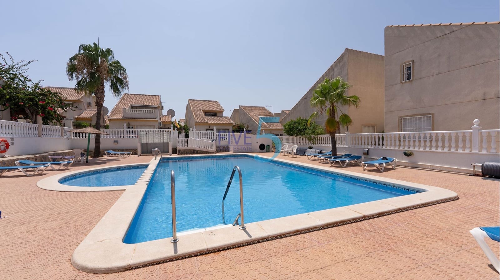3 Zimmer Villa zu verkaufen in Ciudad Quesada mit Pool - 169.000 € (Ref: 9928504)