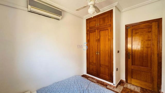 2 slaapkamer Huis te koop in Villamartin, Orihuela met zwembad garage - € 189.000 (Ref: 9928505)