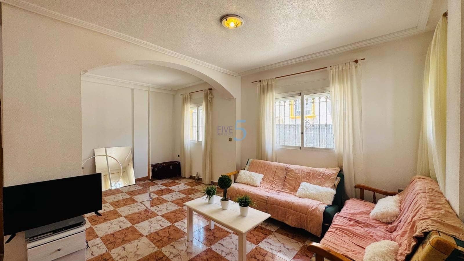 2 slaapkamer Huis te koop in Villamartin met zwembad garage - € 189.000 (Ref: 9928505)