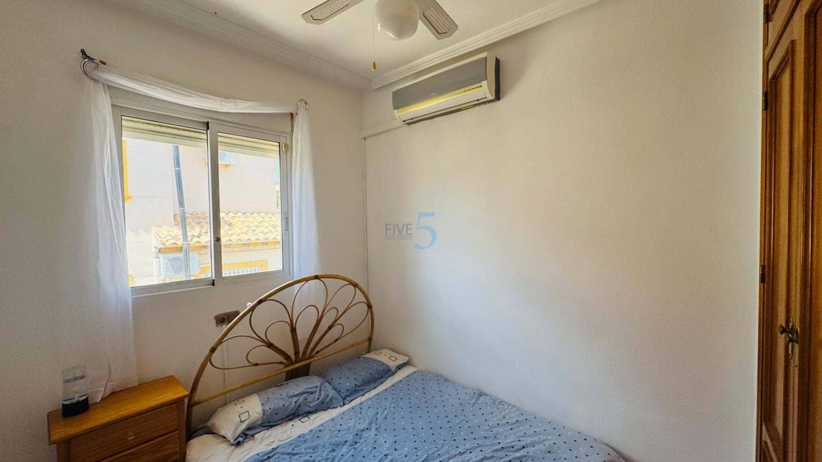 2 slaapkamer Huis te koop in Villamartin met zwembad garage - € 189.000 (Ref: 9928505)