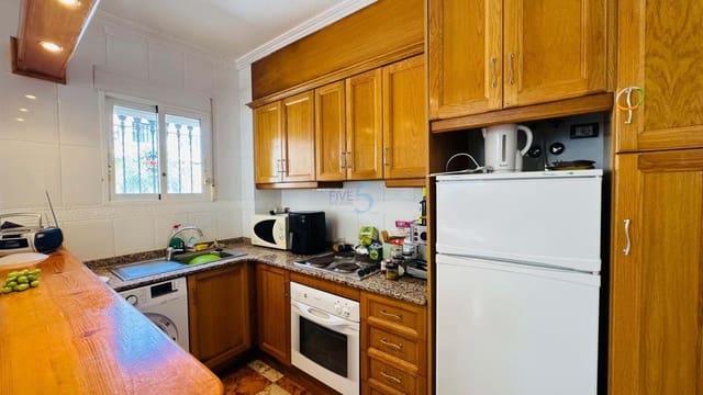 2 slaapkamer Huis te koop in Villamartin, Orihuela met zwembad garage - € 189.000 (Ref: 9928505)