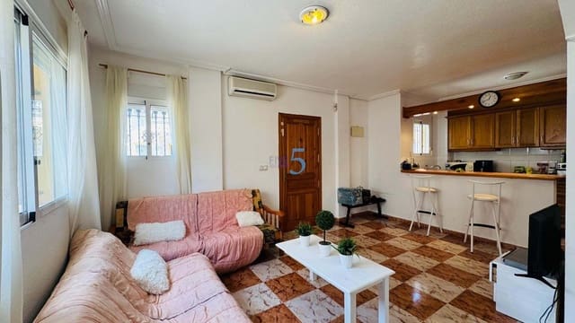 2 slaapkamer Huis te koop in Villamartin, Orihuela met zwembad garage - € 189.000 (Ref: 9928505)