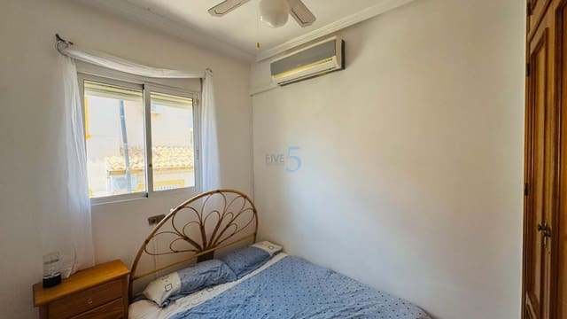 2 slaapkamer Huis te koop in Villamartin, Orihuela met zwembad garage - € 189.000 (Ref: 9928505)